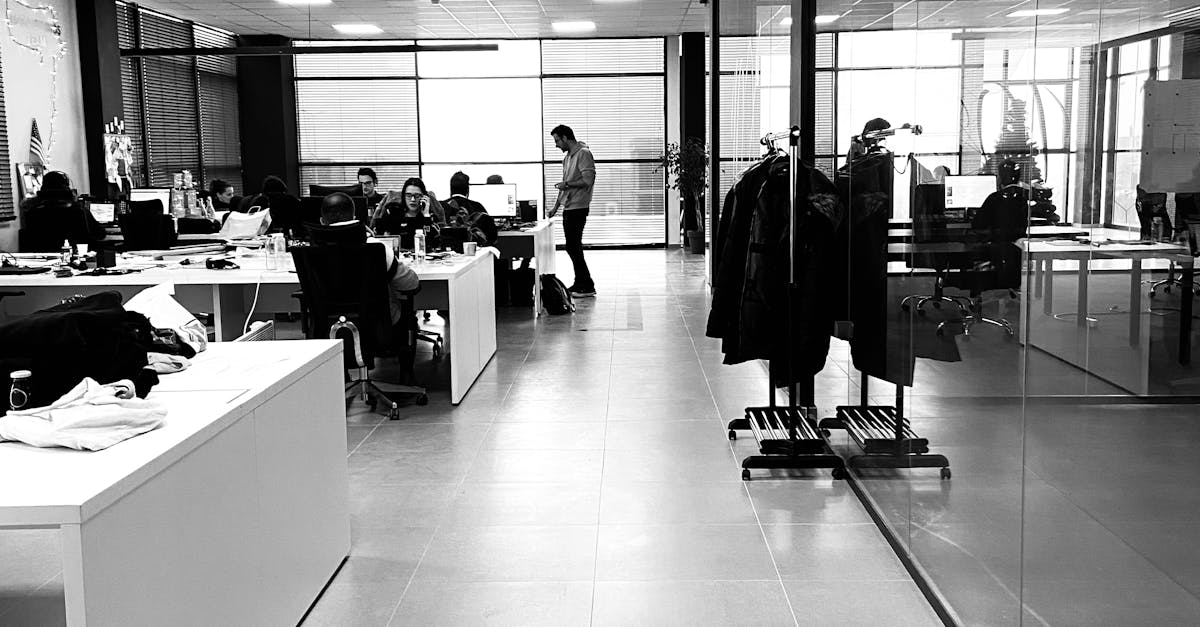 7 Key Skills Developed in Leadership and Team Management Training